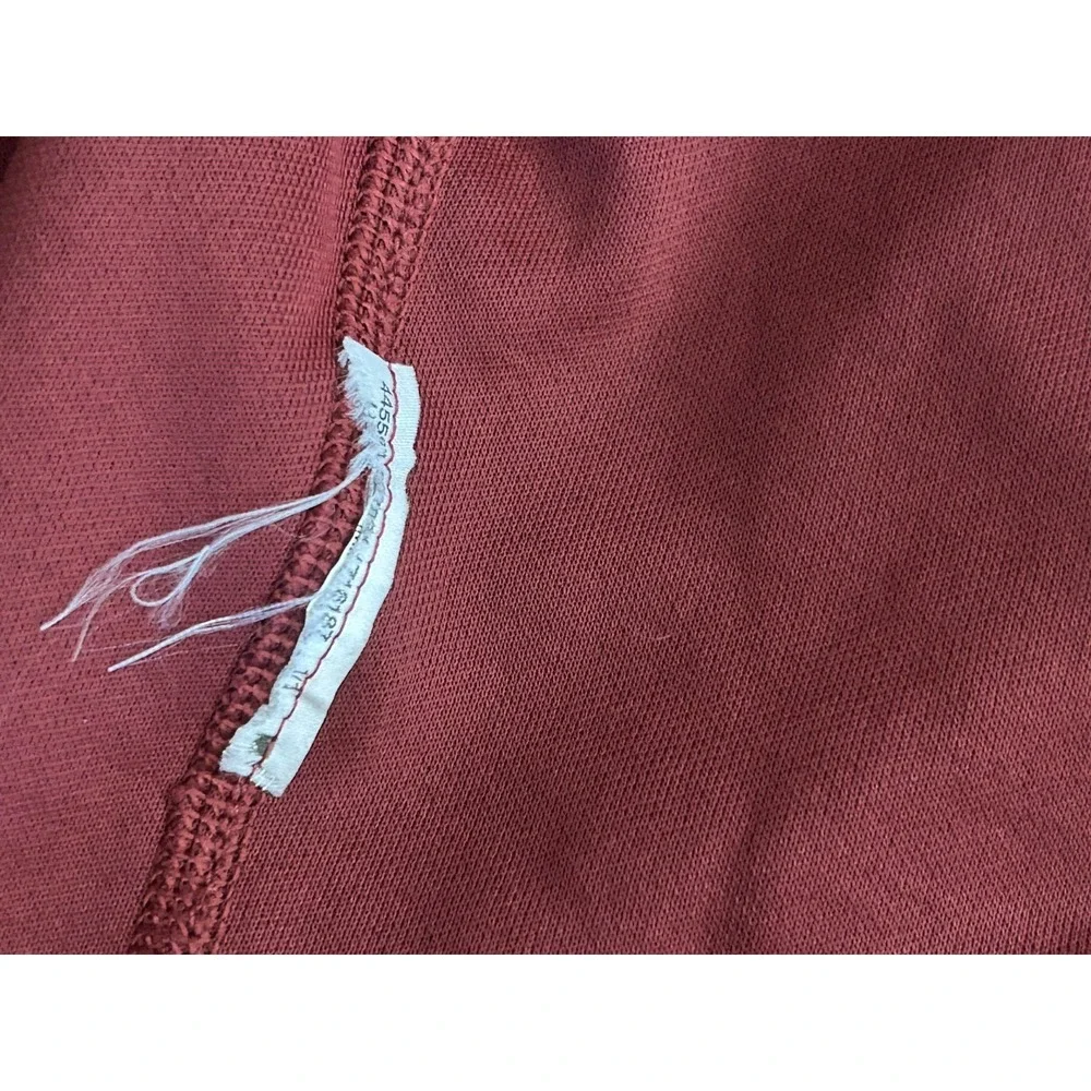 Nike Men's Dri-FIT Sz M  Primary Versatile Fitness  Top Maroon Red